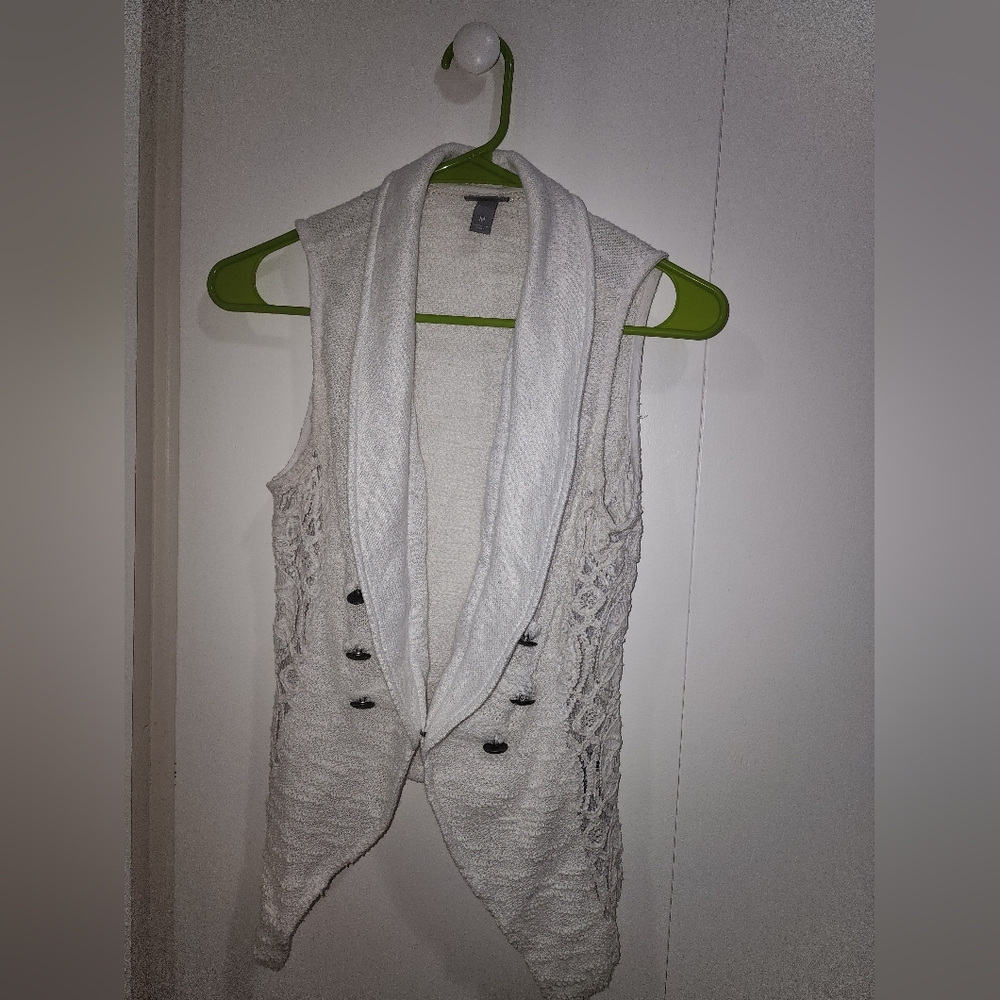 Vanity vest